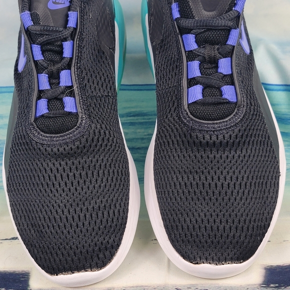 Nike Air Max Motion 2 Womens 8 - Picture 4 of 11